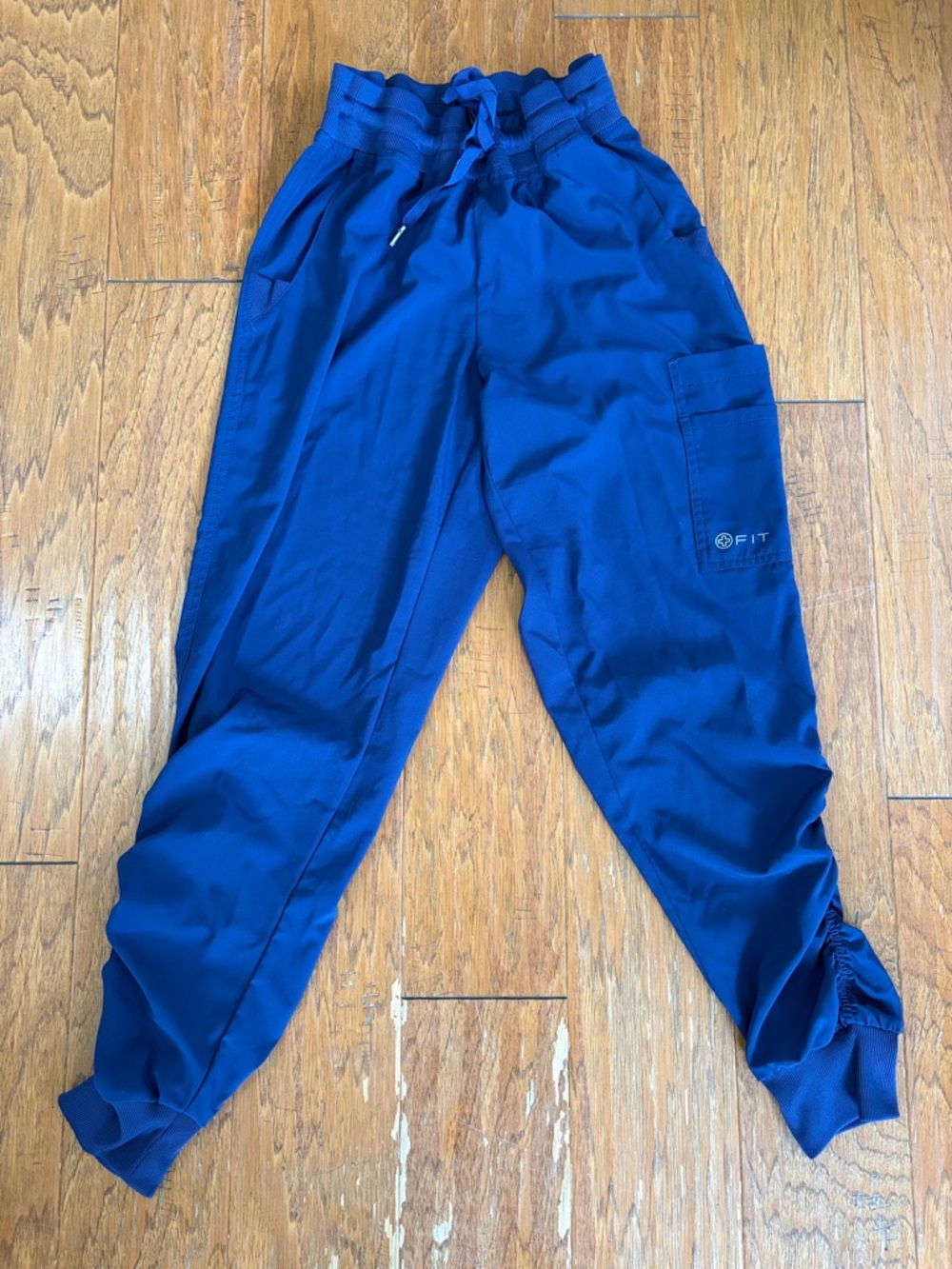 Scrub pants